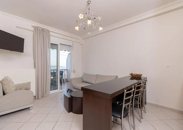 Theophile Apartman *